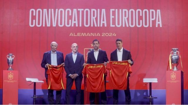 开云体育官网-西班牙边缘人集体闪光，状态全无莫拉塔位置不稳？