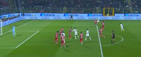 开云体育官网-【意甲】奥里吉错失良机+进球无效 AC米兰客场言和